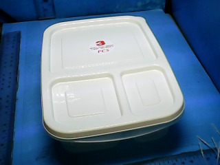 塑膠餐盒