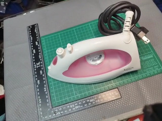 歌林電熨斗