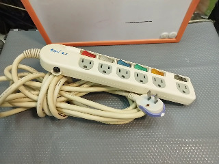 延長六開插座