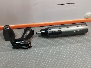電動修容/鼻毛修剪器