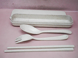 餐具