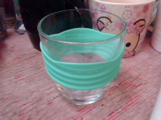 玻璃杯