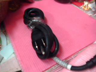 電源線