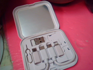 充電線