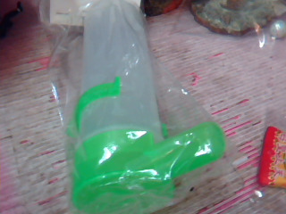 鳥用飲水器
