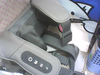 電動肩頸按摩