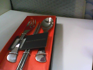 餐具