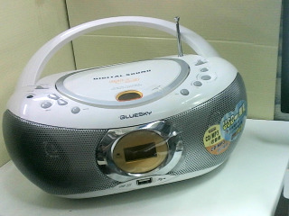 收音機(CD故障)
