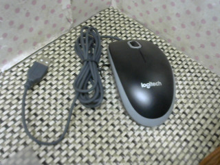 羅技 滑鼠