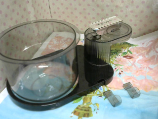 桌邊吸盤置物桶