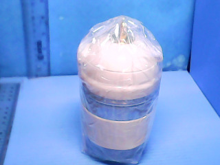 玻璃杯