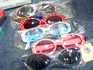 兒童墨鏡外銷台製 單售