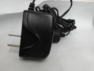 電源線