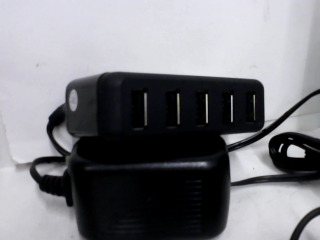 USB HUB