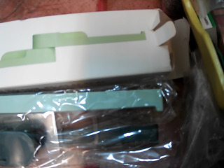 自黏衣架收納架