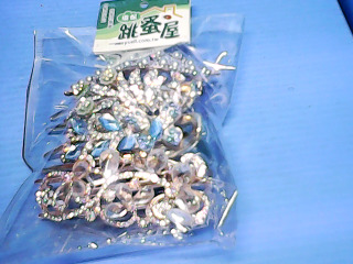 髮飾多入