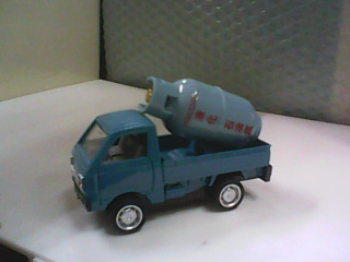 玩具迴力車