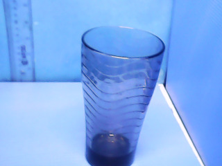 玻璃杯