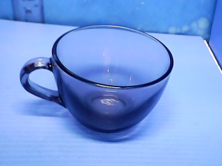 玻璃杯