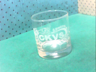 玻璃杯