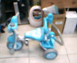 三輪車