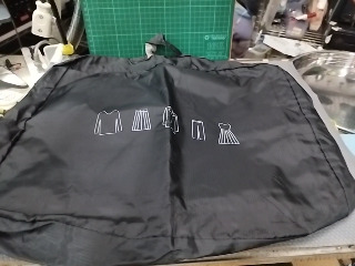 西裝袋