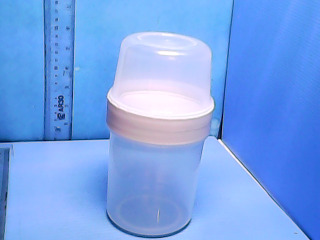 塑膠罐