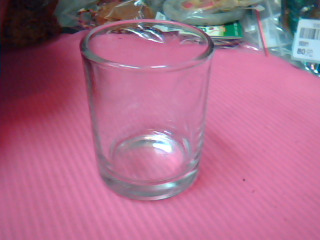 玻璃杯