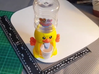 小鴨飲水機