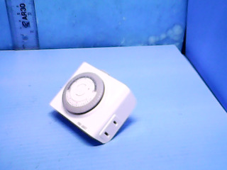 定時充電插座