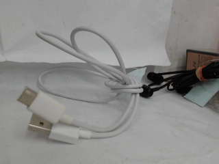 充電線