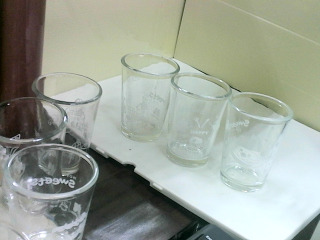 水杯