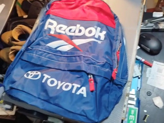 銳步豐田聯名背包