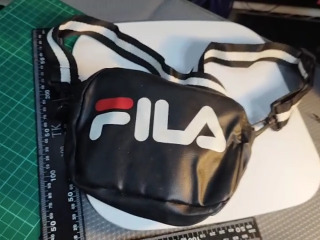 FILA 側背包