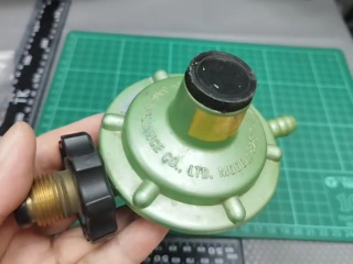 瓦斯調整器