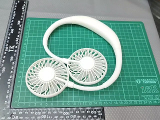 頸掛風扇