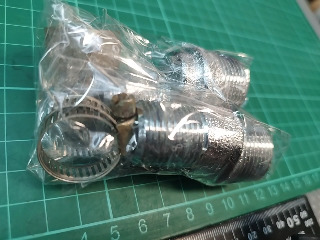 金屬管接頭