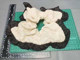 蕾絲刺繡圈