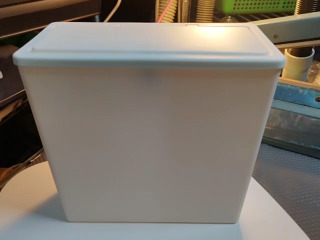 白色簡約收納盒