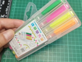 四色螢光筆