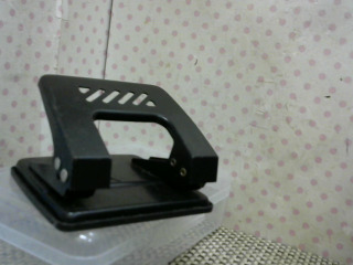 打洞器