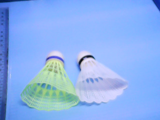 塑膠羽球2入