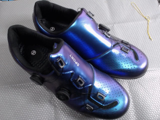 變色龍硬底車鞋