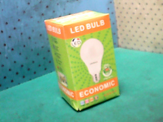 LED省電燈泡