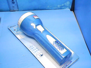 充電手電筒
