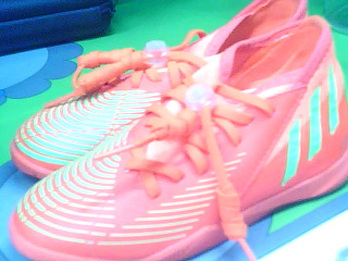 童鞋