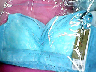 內衣32D