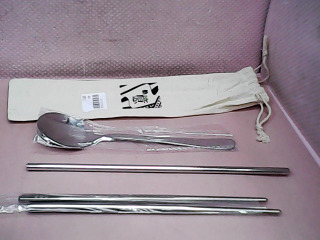 餐具