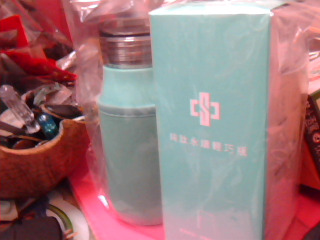 全新純鈦輕巧瓶