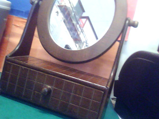 木格紋化妝桌鏡